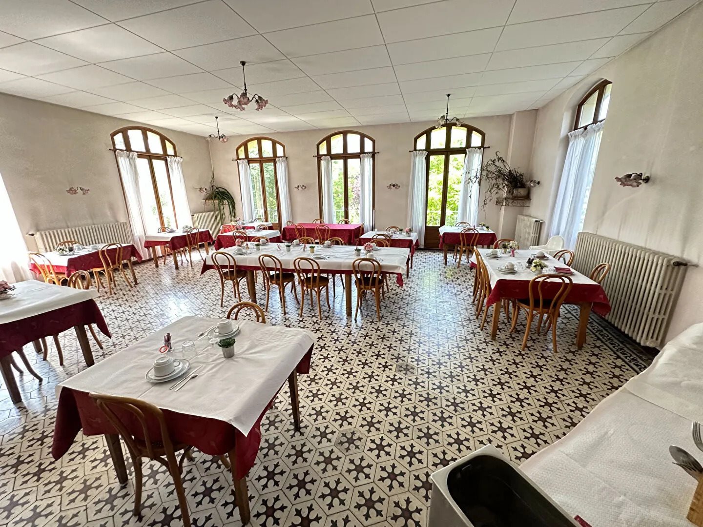 Maison à vendre, 776m², Saint-André-les-Alpes