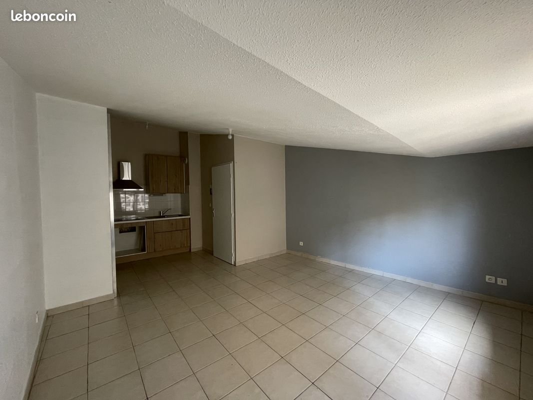 Appartement à louer, 55m², Narbonne