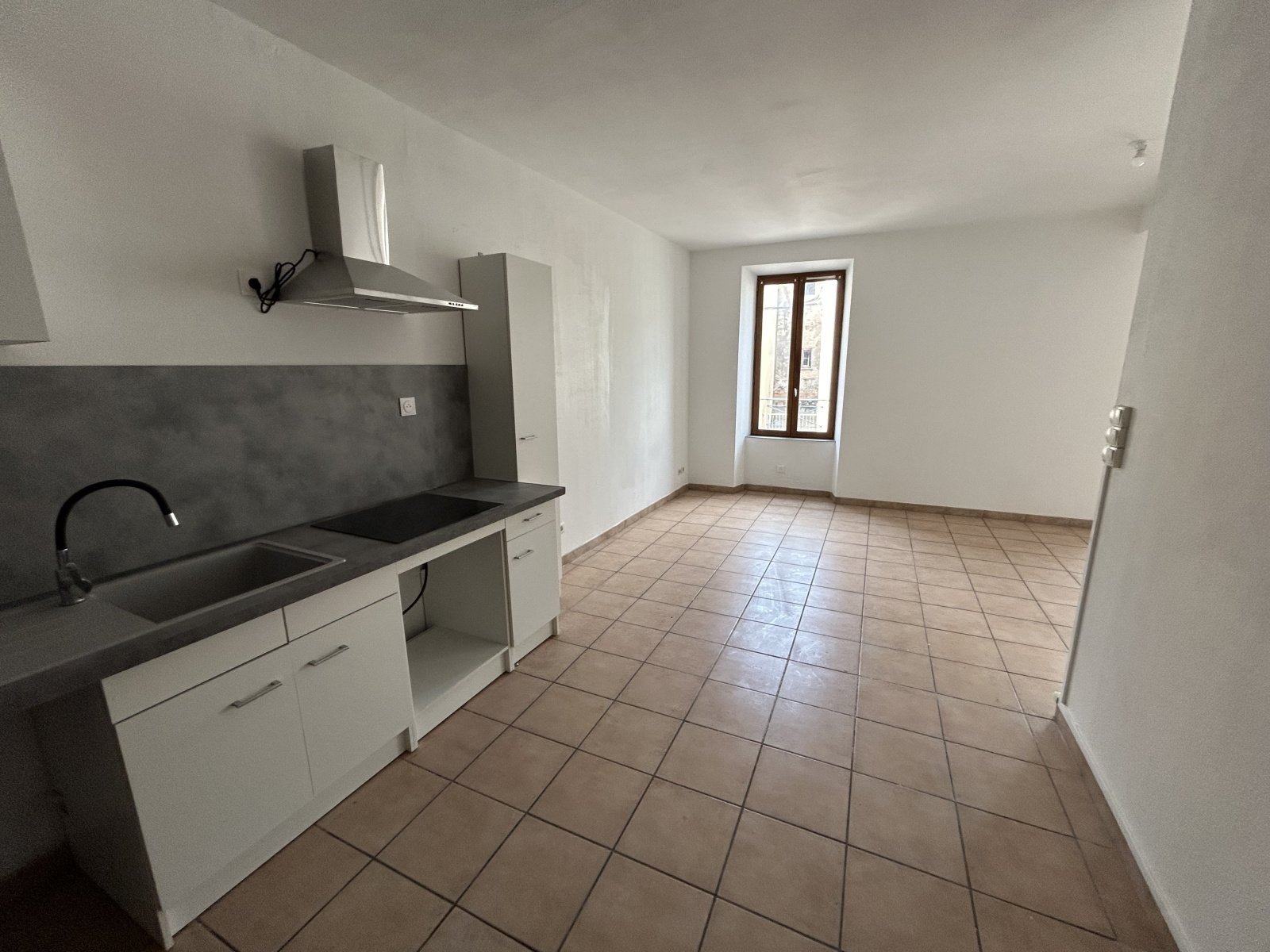 Appartement à louer, 3m², Narbonne