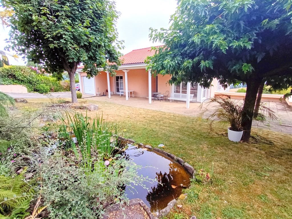 Maison à vendre, 209m², Saint-Genest-Lerpt