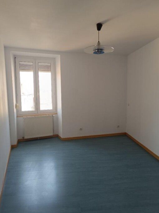 Appartement à louer, 84m², Gray