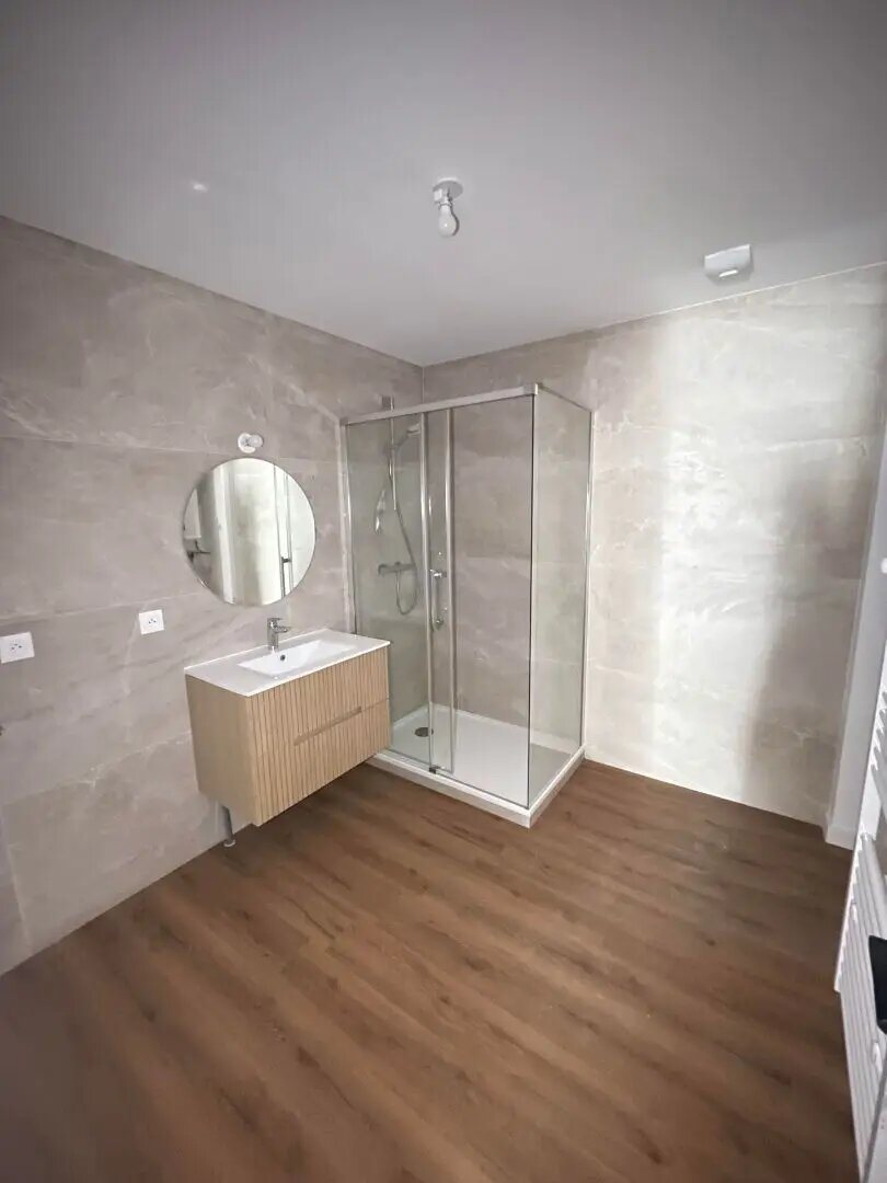 Appartement à louer, 78m², Gray