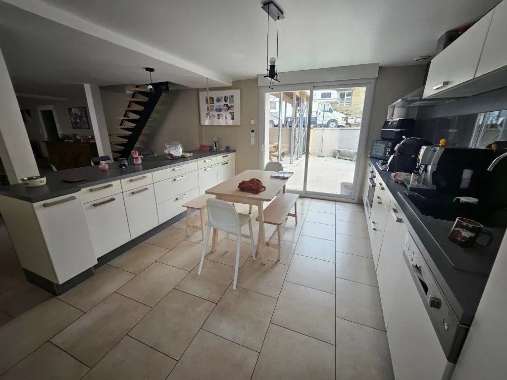 Maison à vendre, 165m², Mirebeau-sur-Bèze