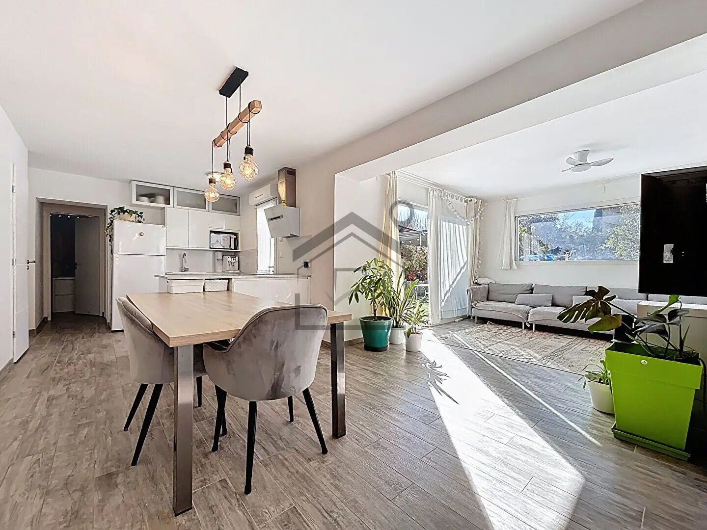 Maison à vendre, 81m², Velaux