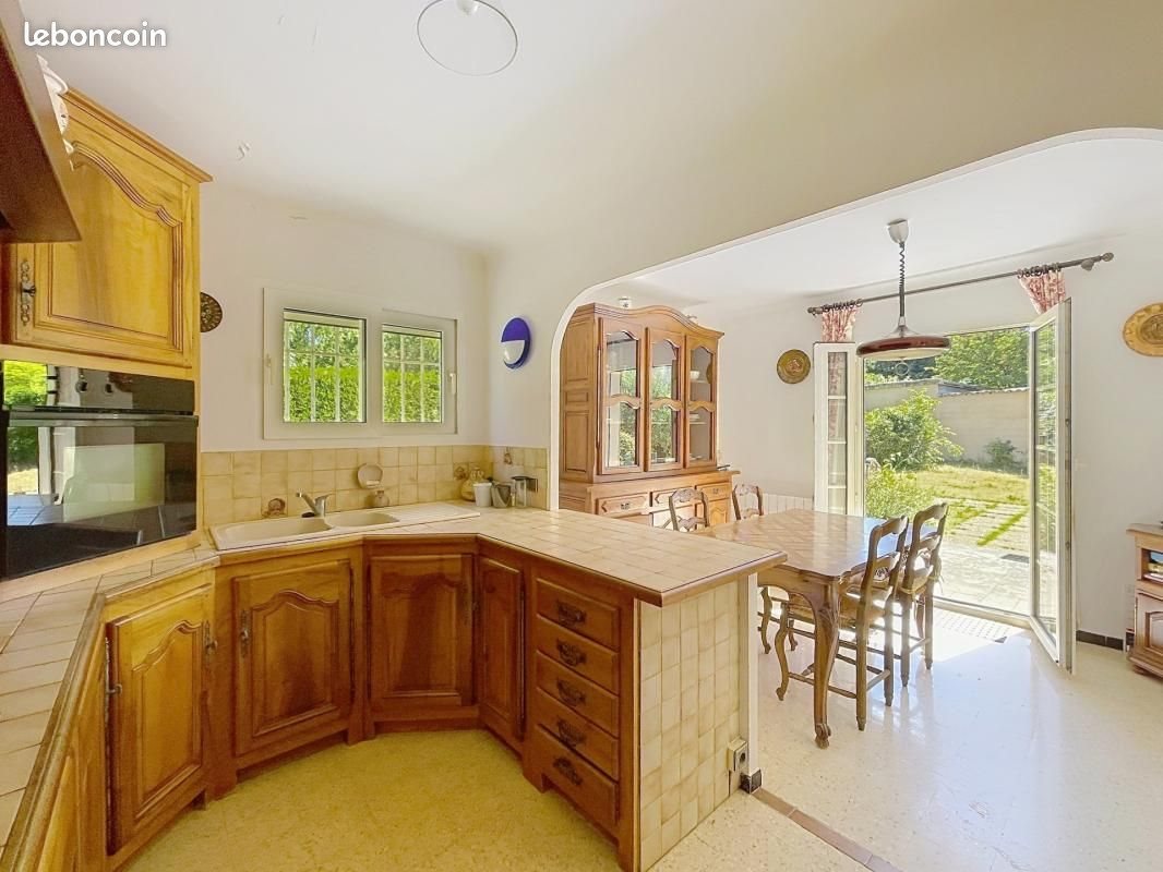 Maison à vendre, 82m², Lourmarin