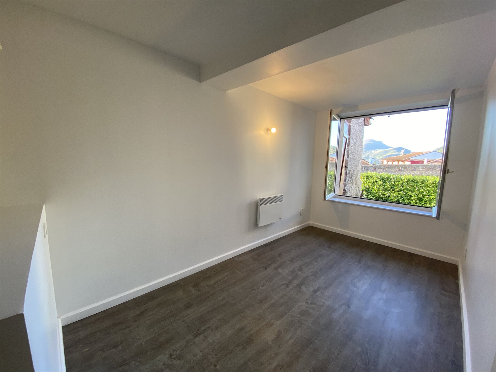 Appartement à louer, 66m², Saint-Jean-Pied-de-Port