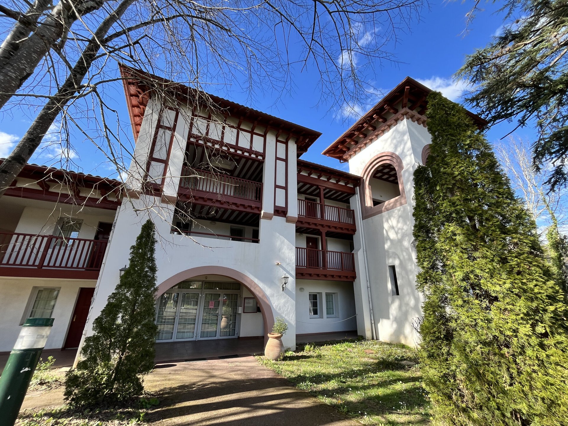 Appartement à louer, 27m², Uhart-Cize