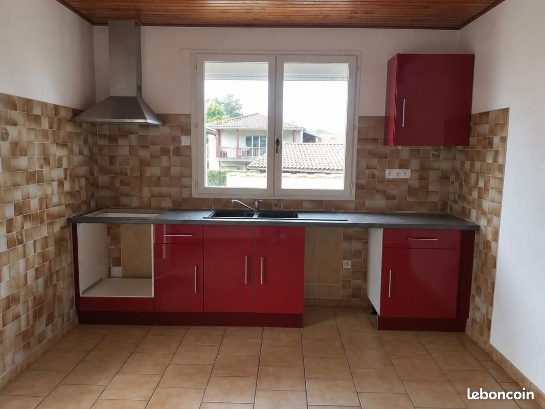 Maison à louer, 145m², Lesparre-Médoc