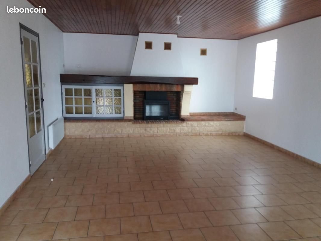 Maison à louer, 145m², Lesparre-Médoc