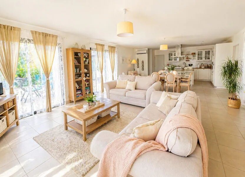 Maison à vendre, 131m², Saint-Estèphe
