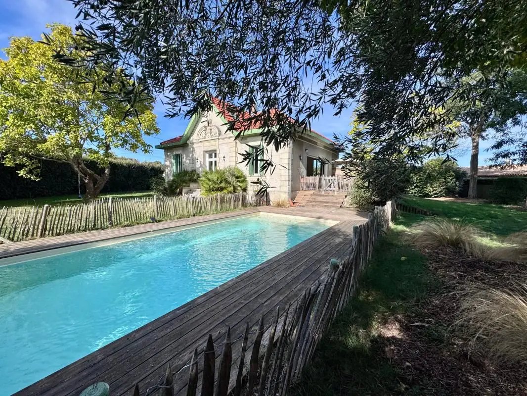 Maison à vendre, 202m², Hourtin
