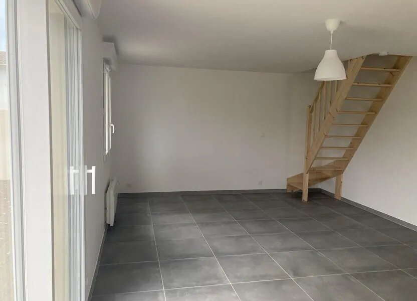 Maison à louer, 4m², Lesparre-Médoc