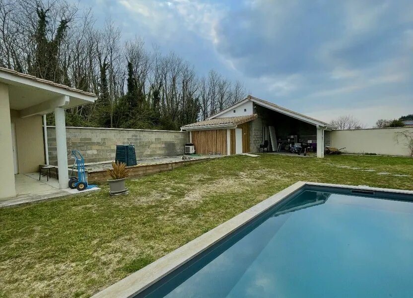 Maison à louer, 166m², Saint-Laurent-Médoc