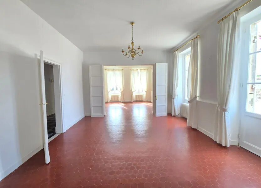 Maison à vendre, 189m², Saint-Estèphe