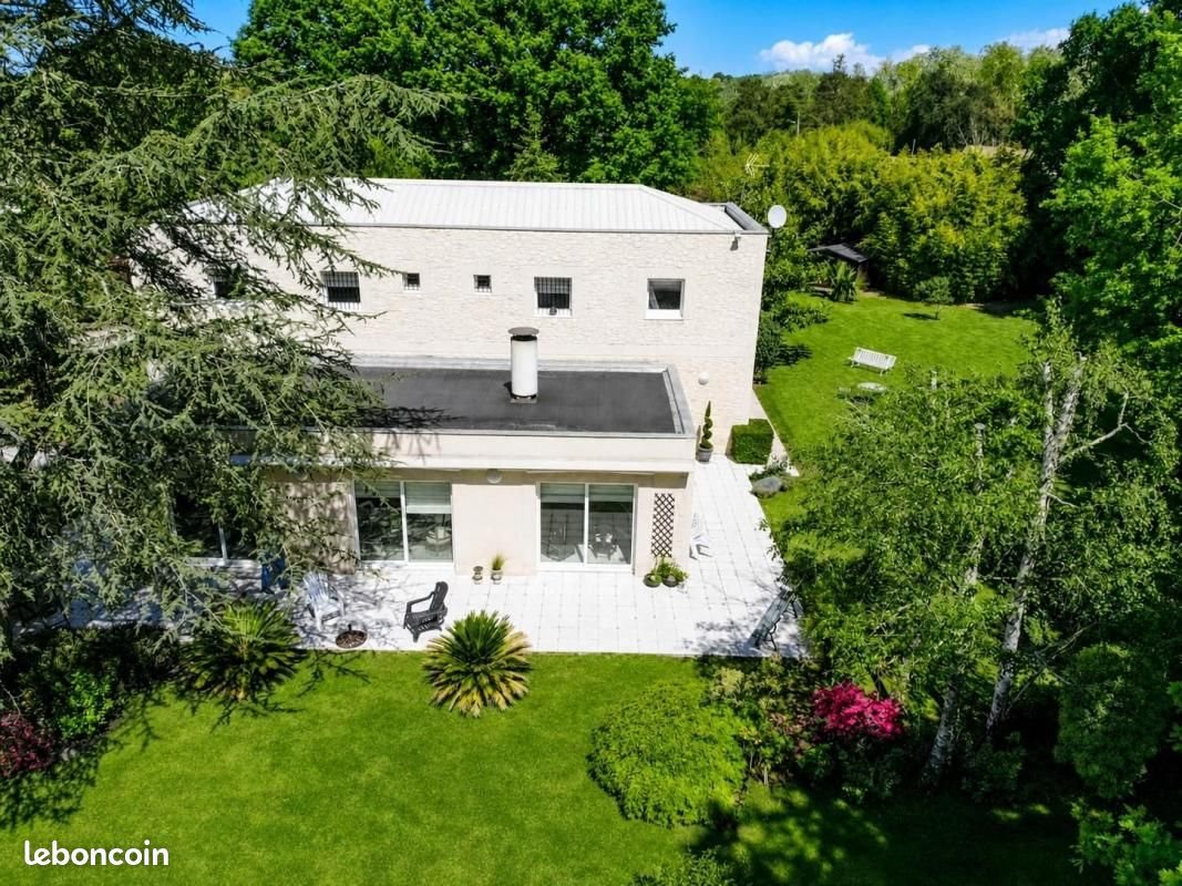 Maison à vendre, 227m², Lesparre-Médoc