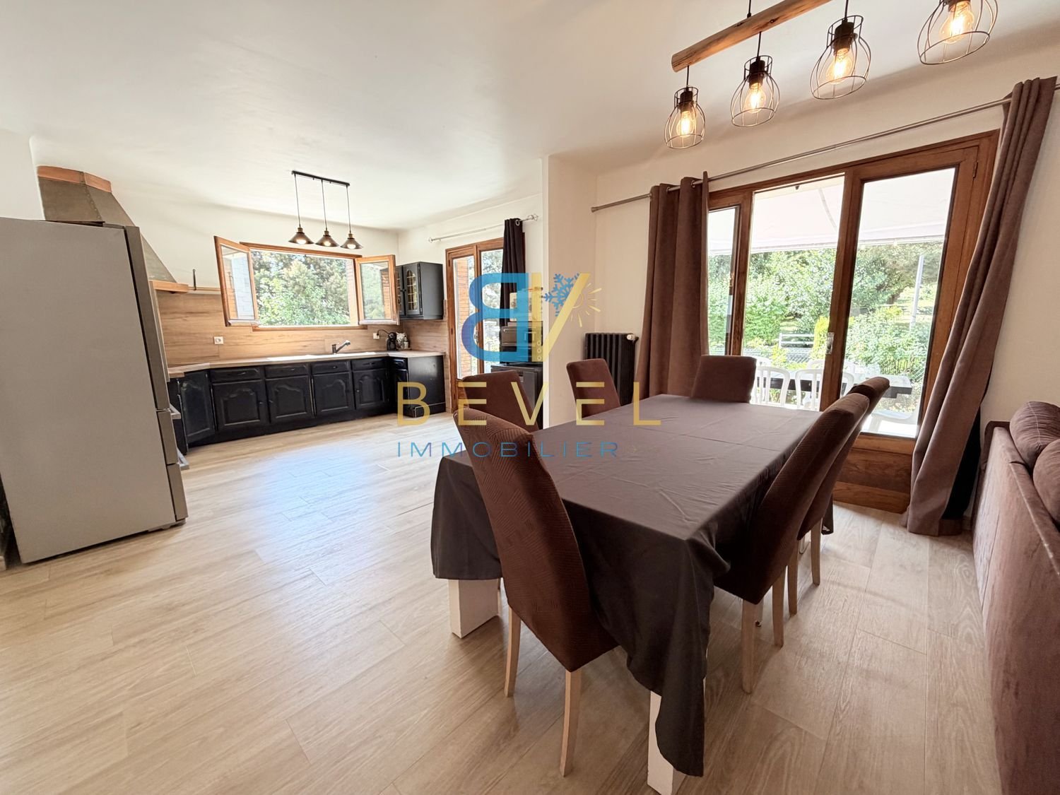 Maison à vendre, 274m², Saint-Jean-de-Maurienne