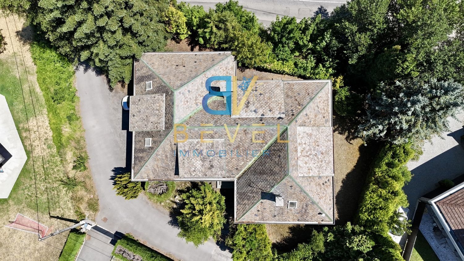 Maison à vendre, 360m², Saint-Jean-de-Maurienne