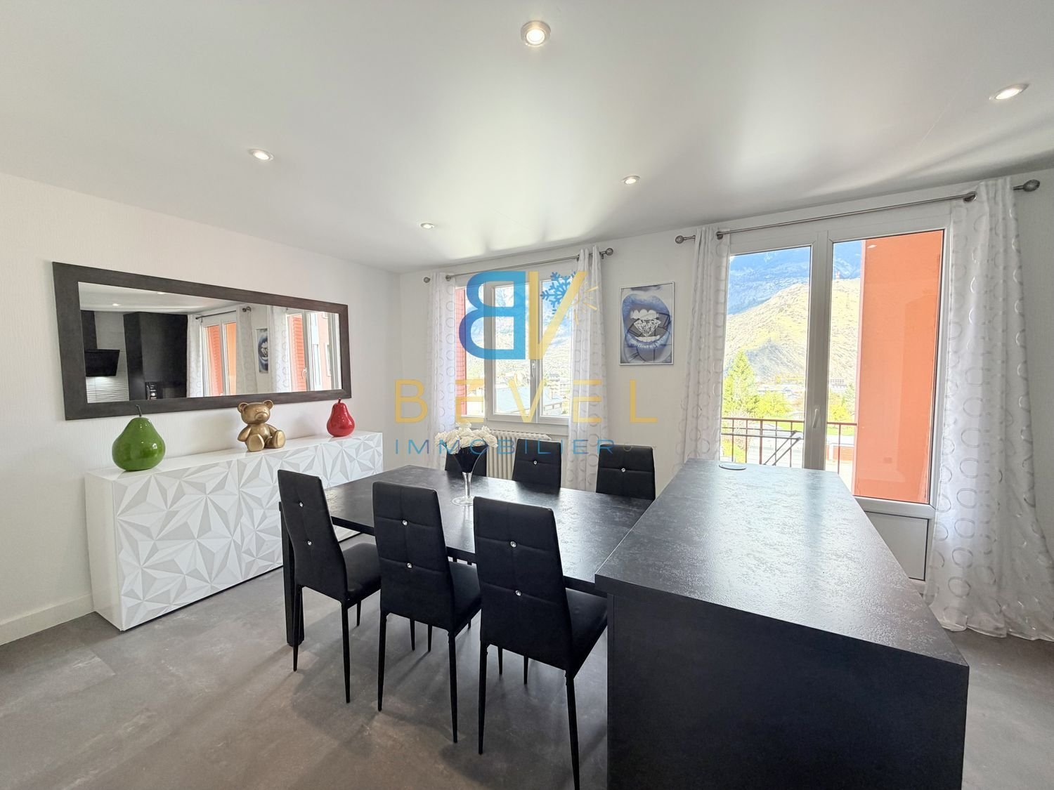 Appartement à vendre, 73m², Saint-Jean-de-Maurienne