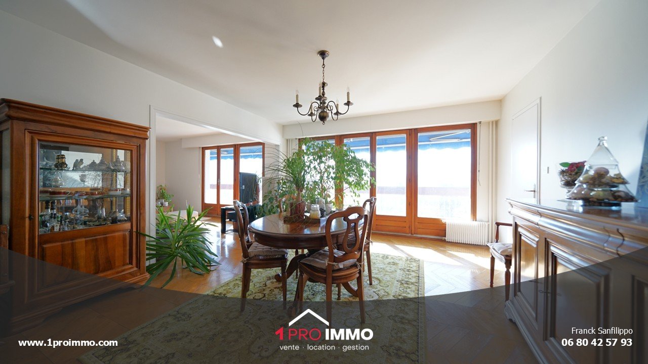 Appartement à vendre, 141m², Saint-Egrève