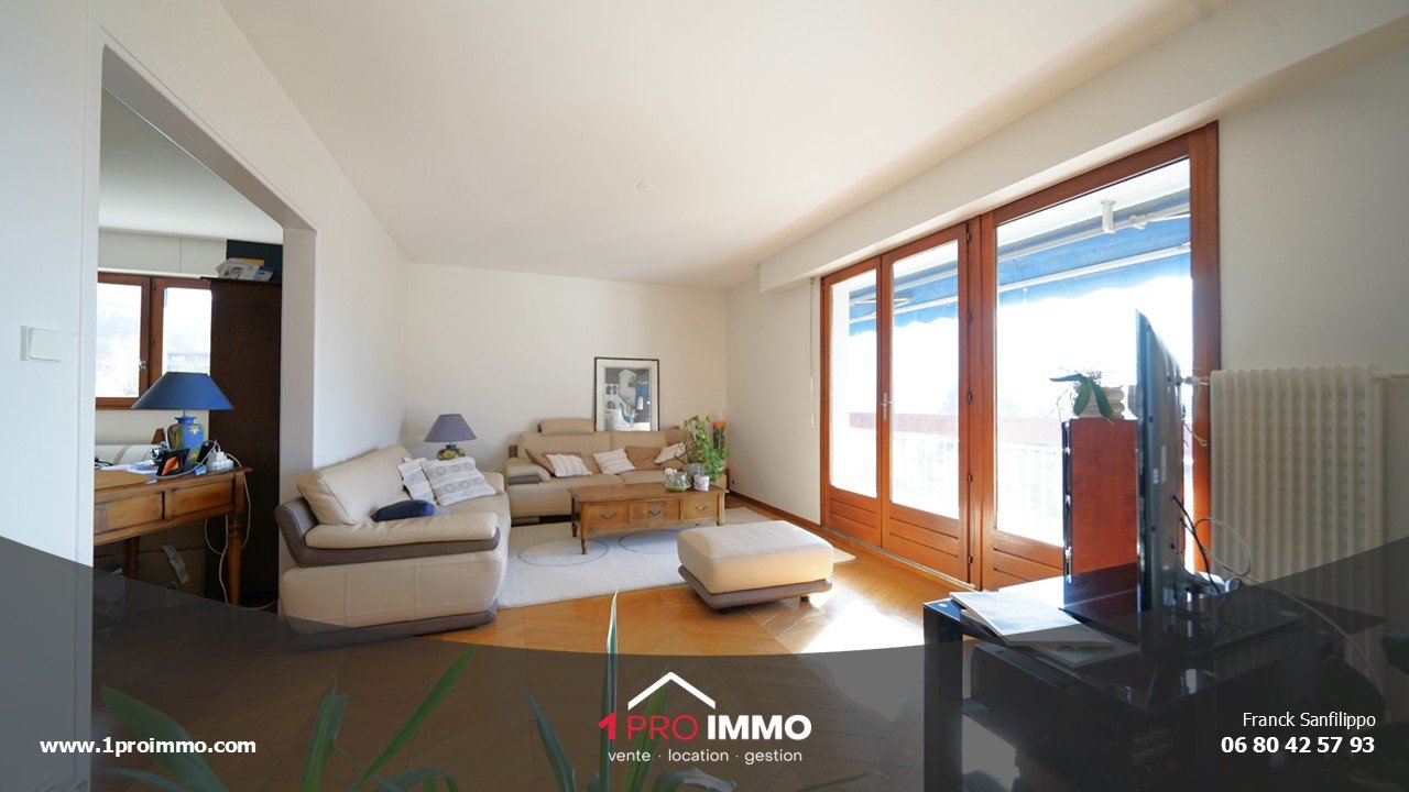 Appartement à vendre, 141m², Saint-Egrève