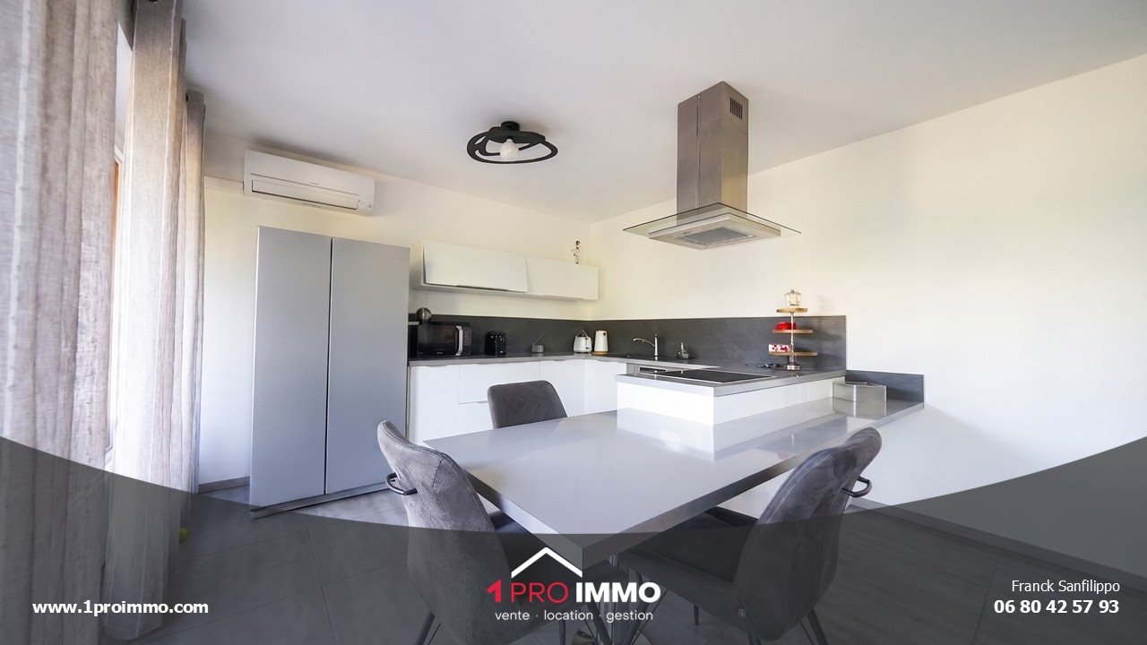 Appartement à vendre, 67m², Saint-Egrève