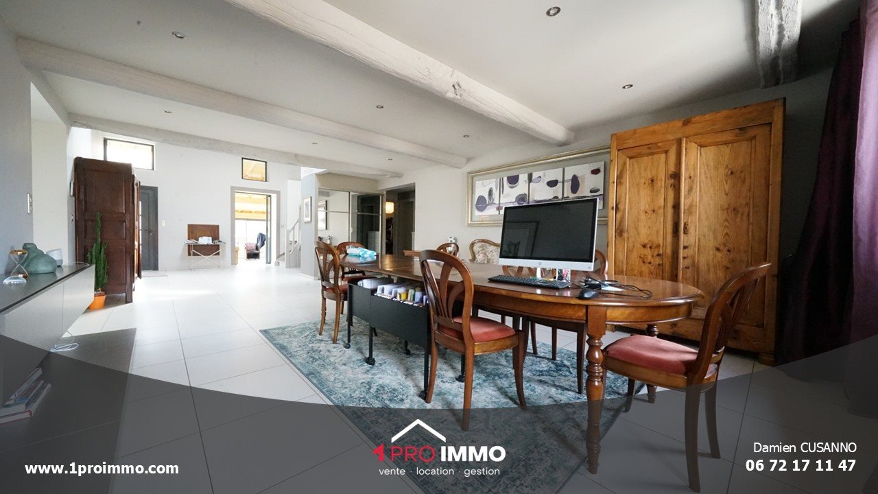 Maison à vendre, 270m², Roybon