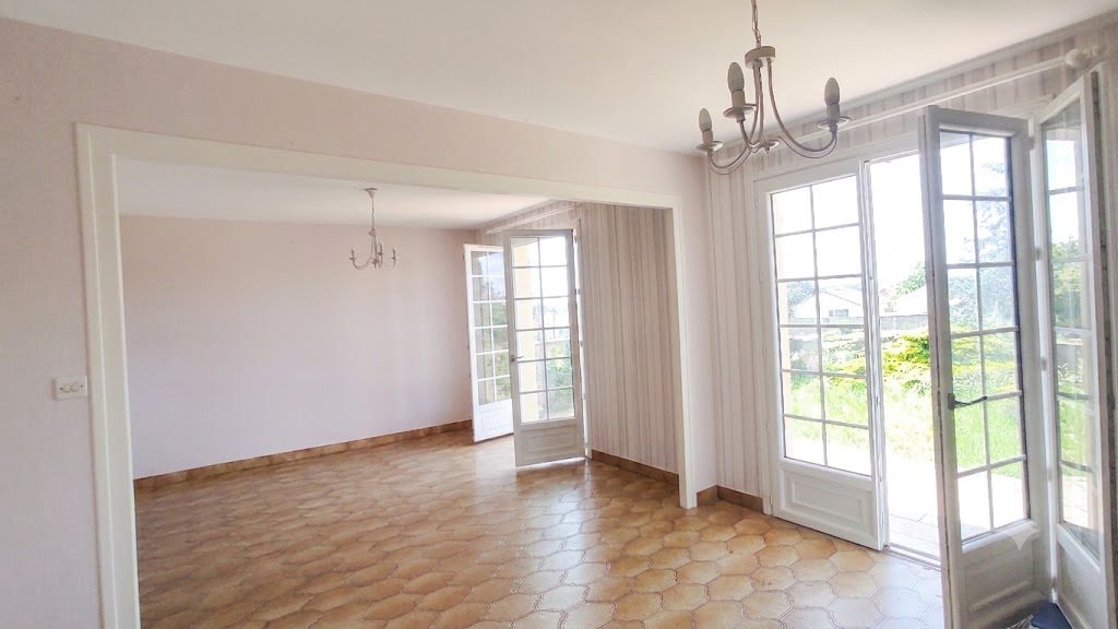 Maison à vendre, 75m², Thuré