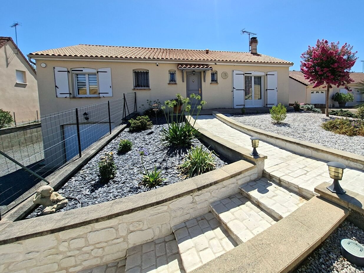 Maison à vendre, 125m², Dangé-Saint-Romain