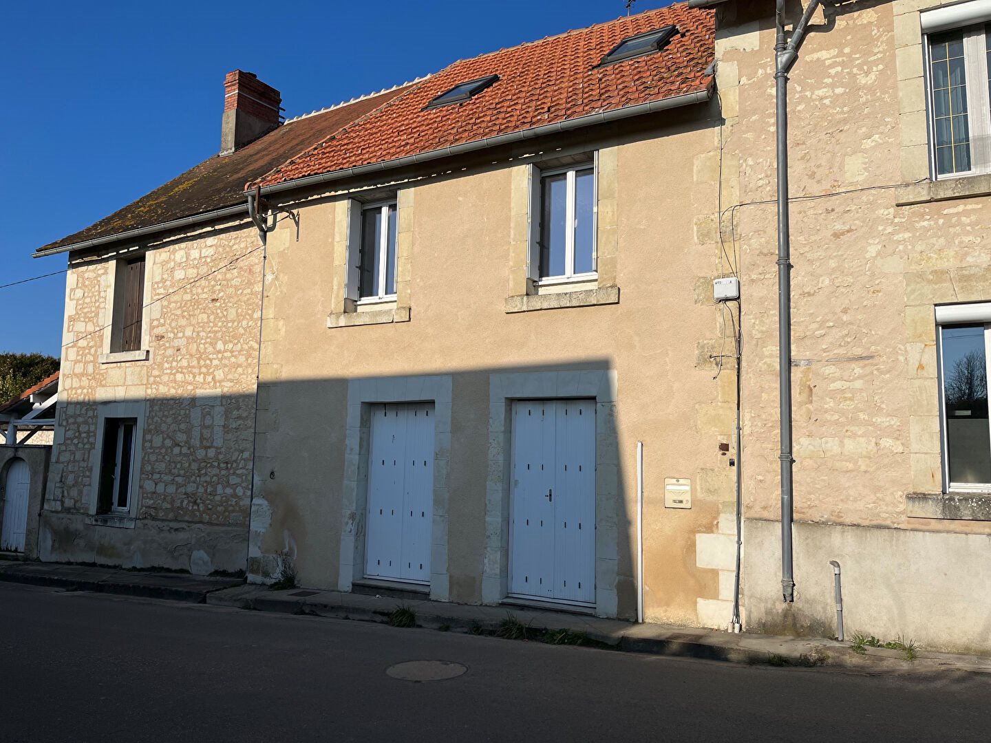 Maison à louer, 94m², Oyré