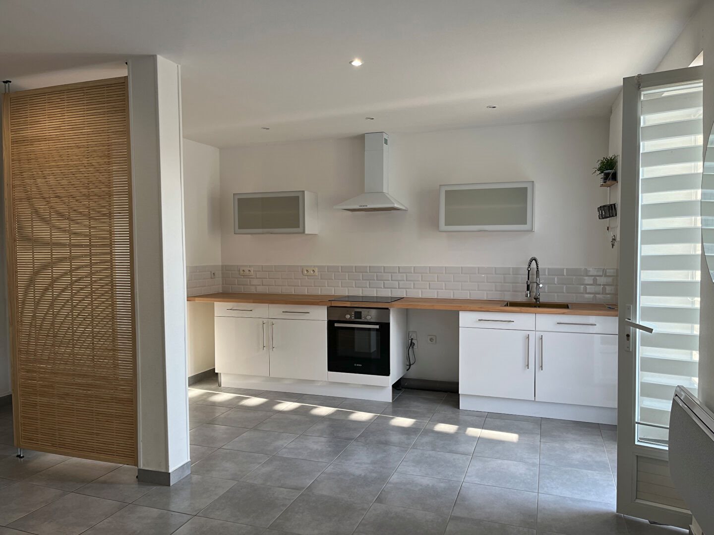 Maison à louer, 94m², Oyré