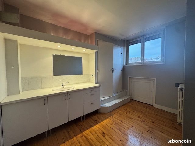Appartement à vendre, 24m², Saint-Etienne