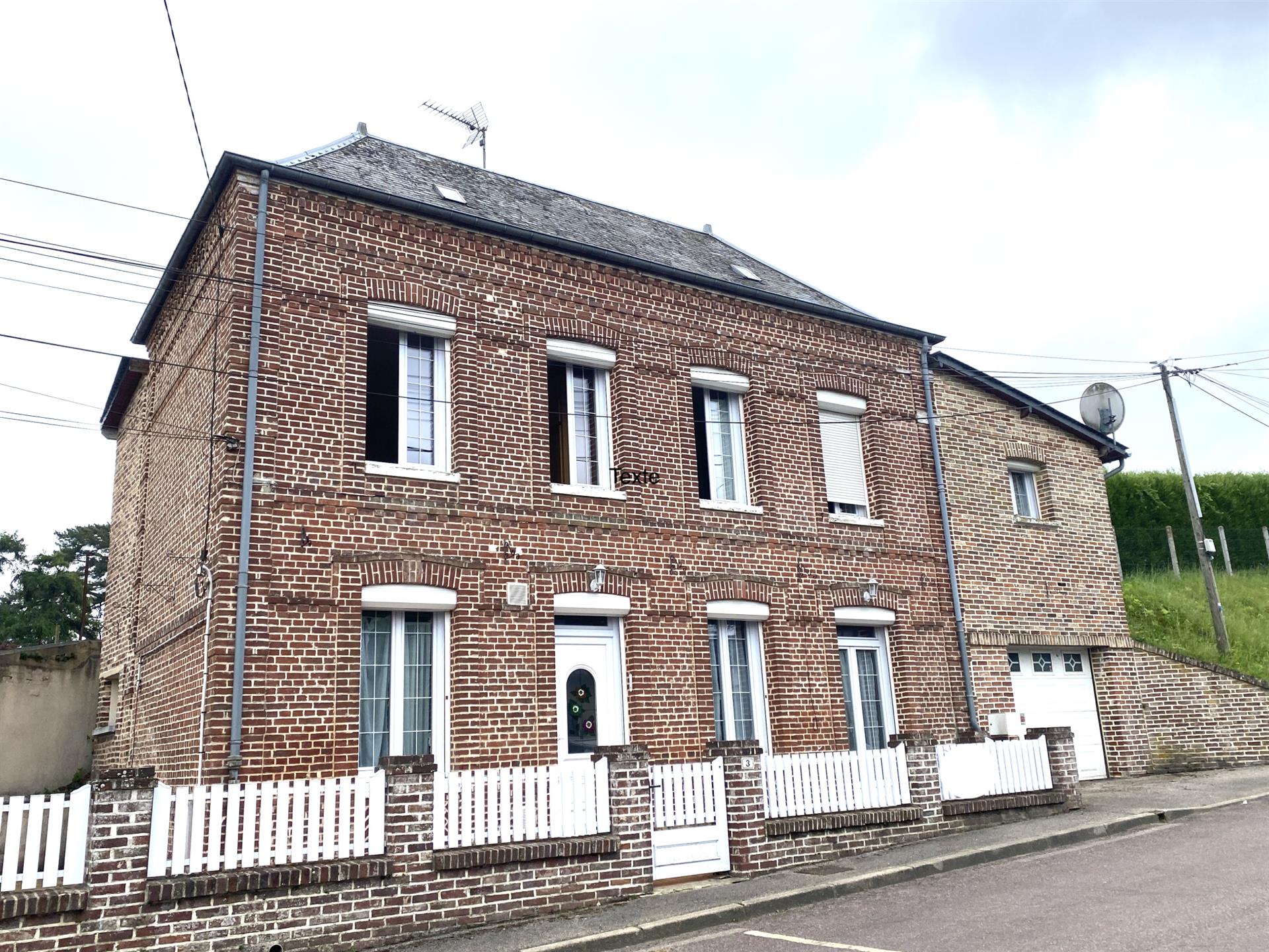 Maison à vendre, 160m², Aumale