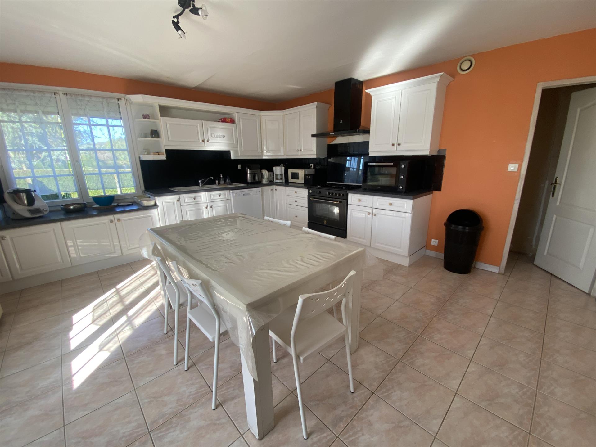 Maison à vendre, 180m², Aumale