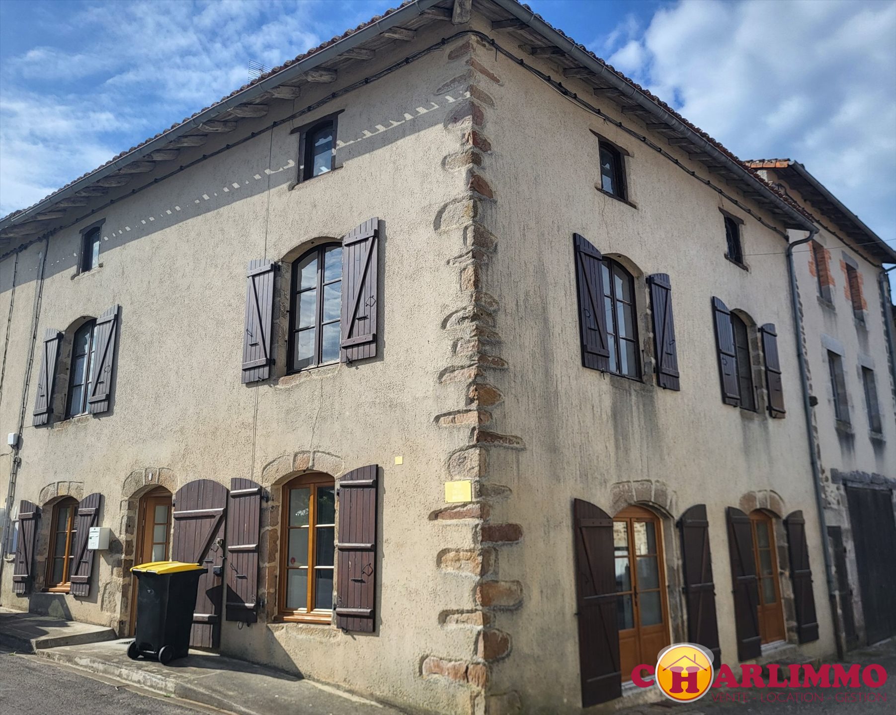 Maison à vendre, 132m², Lesterps