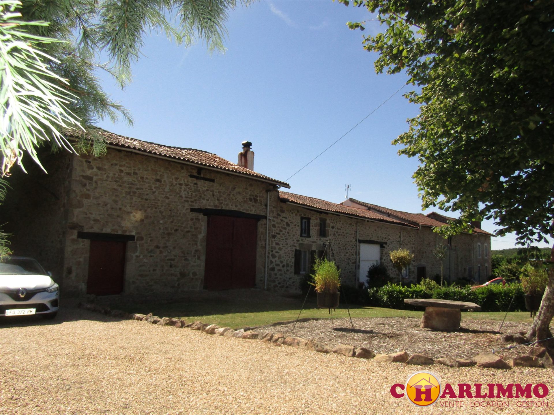 Maison à vendre, 122m², Saint-Auvent