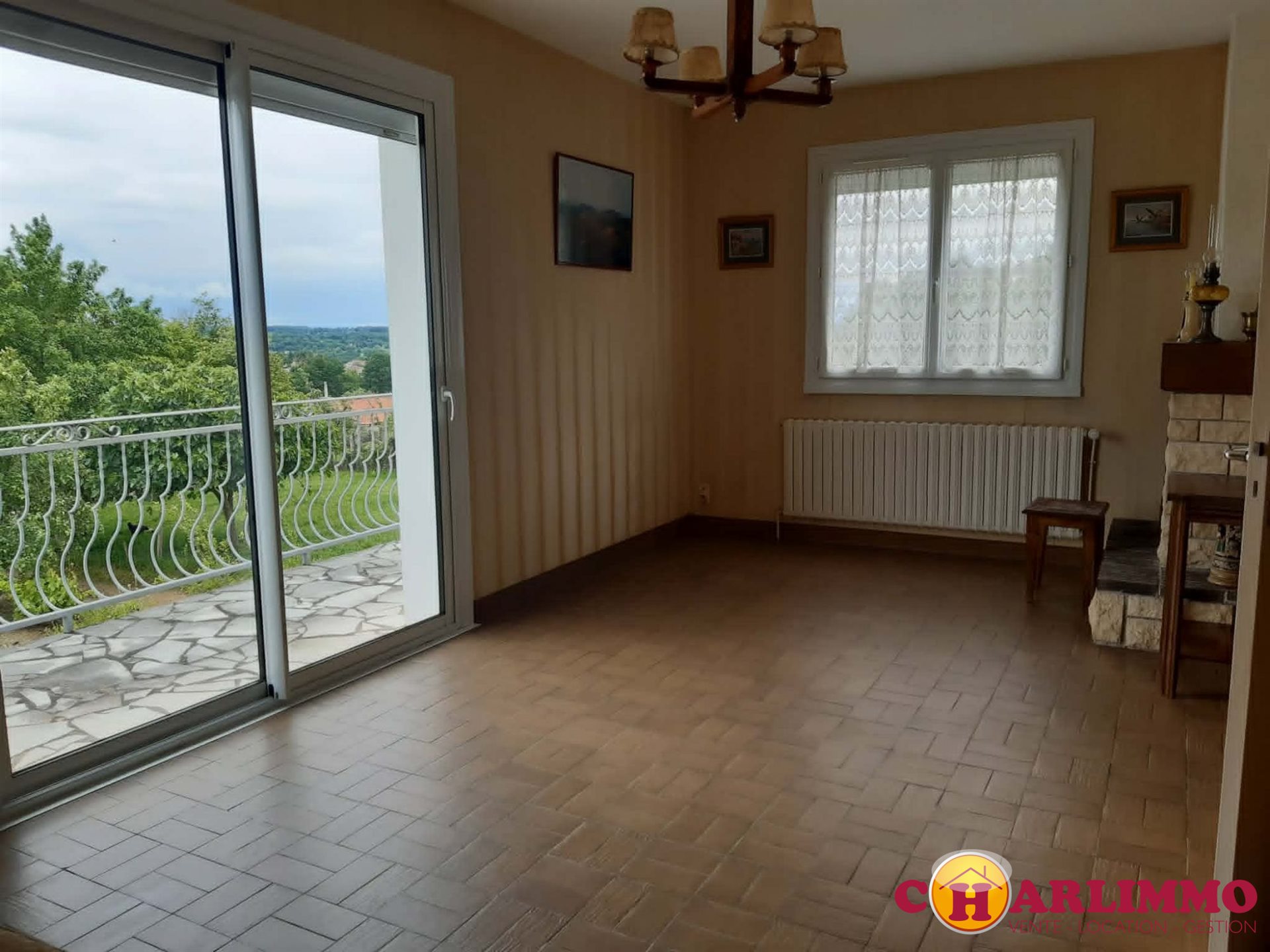 Maison à vendre, 102m², Manot
