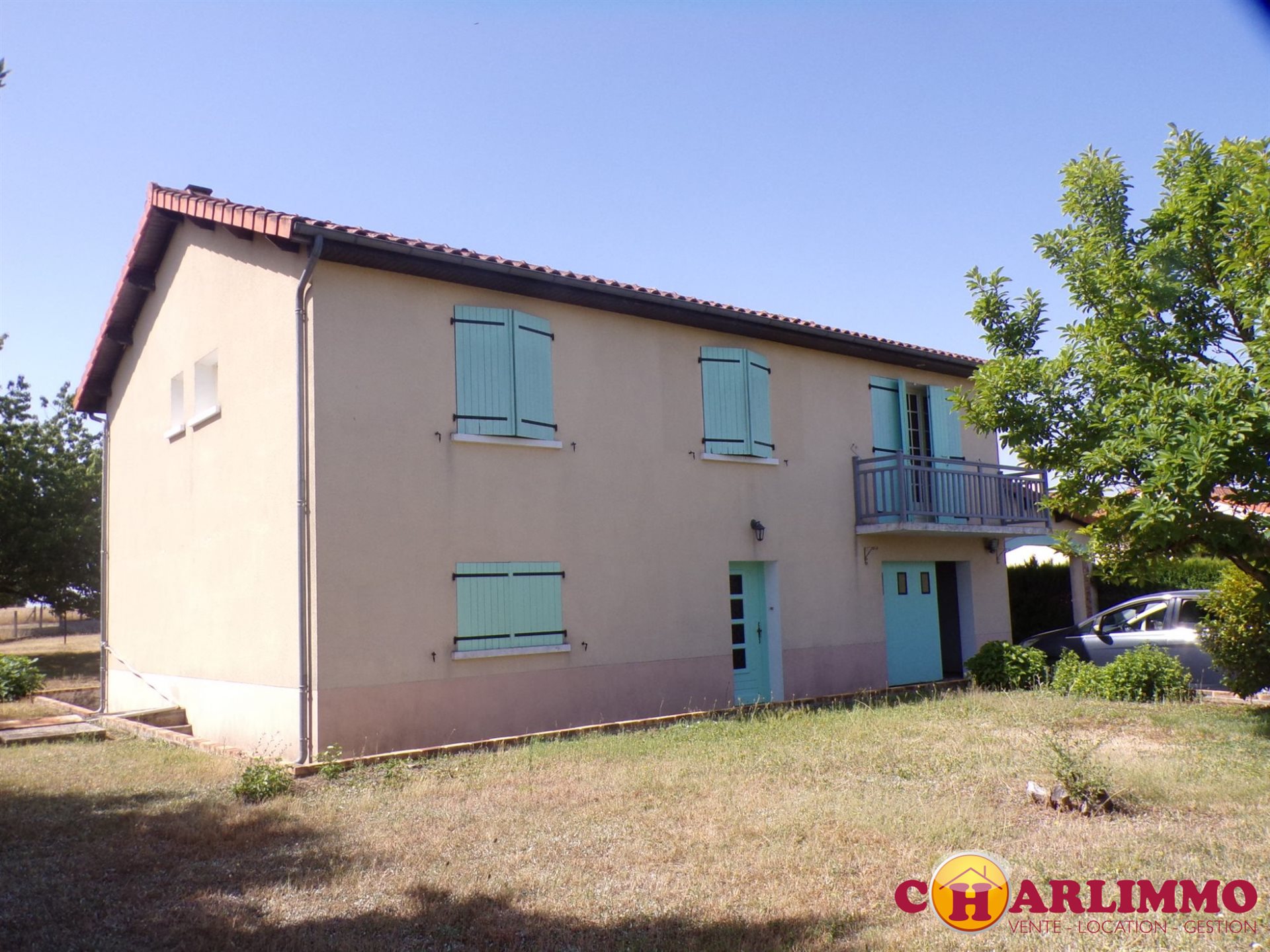 Maison à vendre, 93m², Chassenon