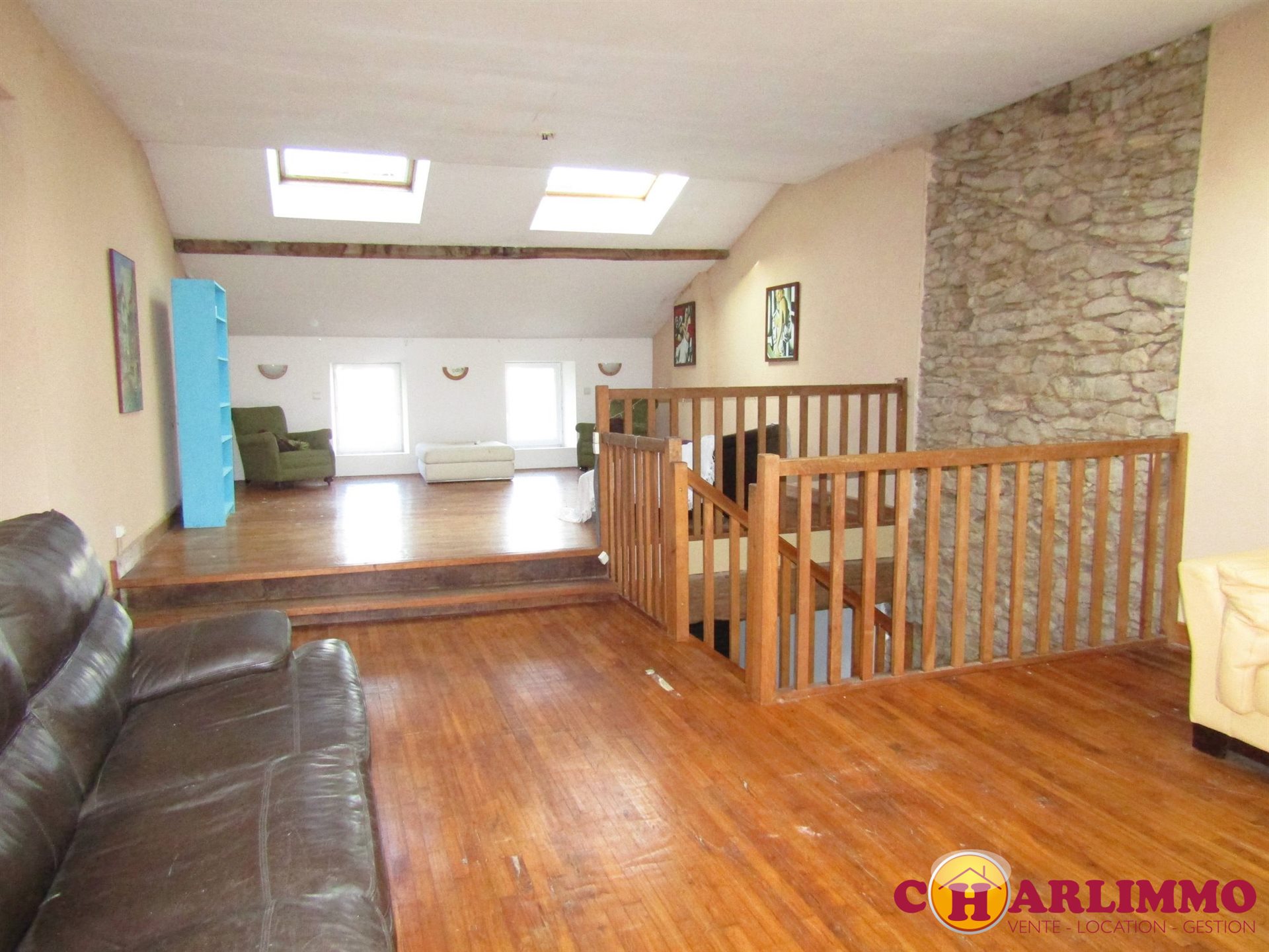 Maison à vendre, 270m², Peyrat-de-Bellac