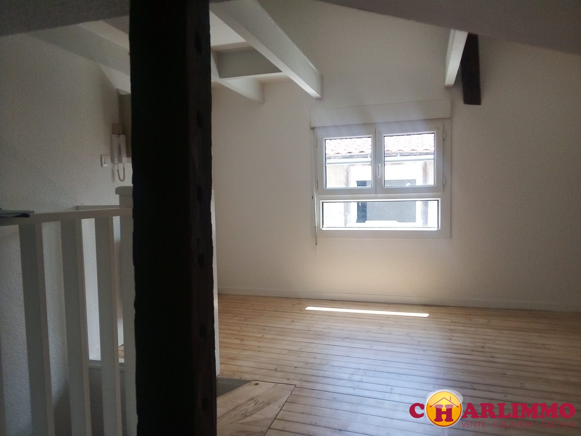 Appartement à louer, 22m², Saint-Junien