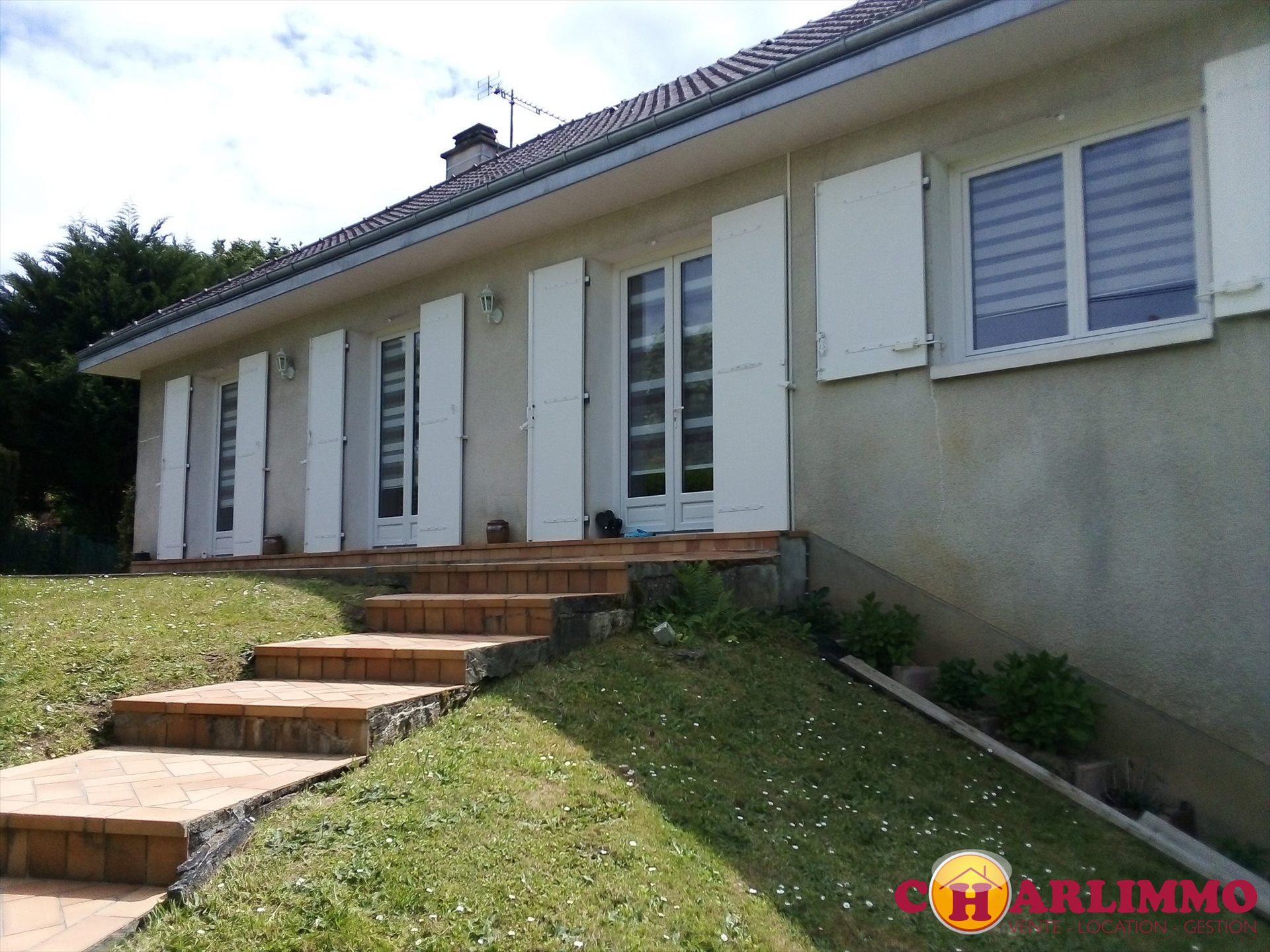 Maison à louer, 118m², Saint-Junien