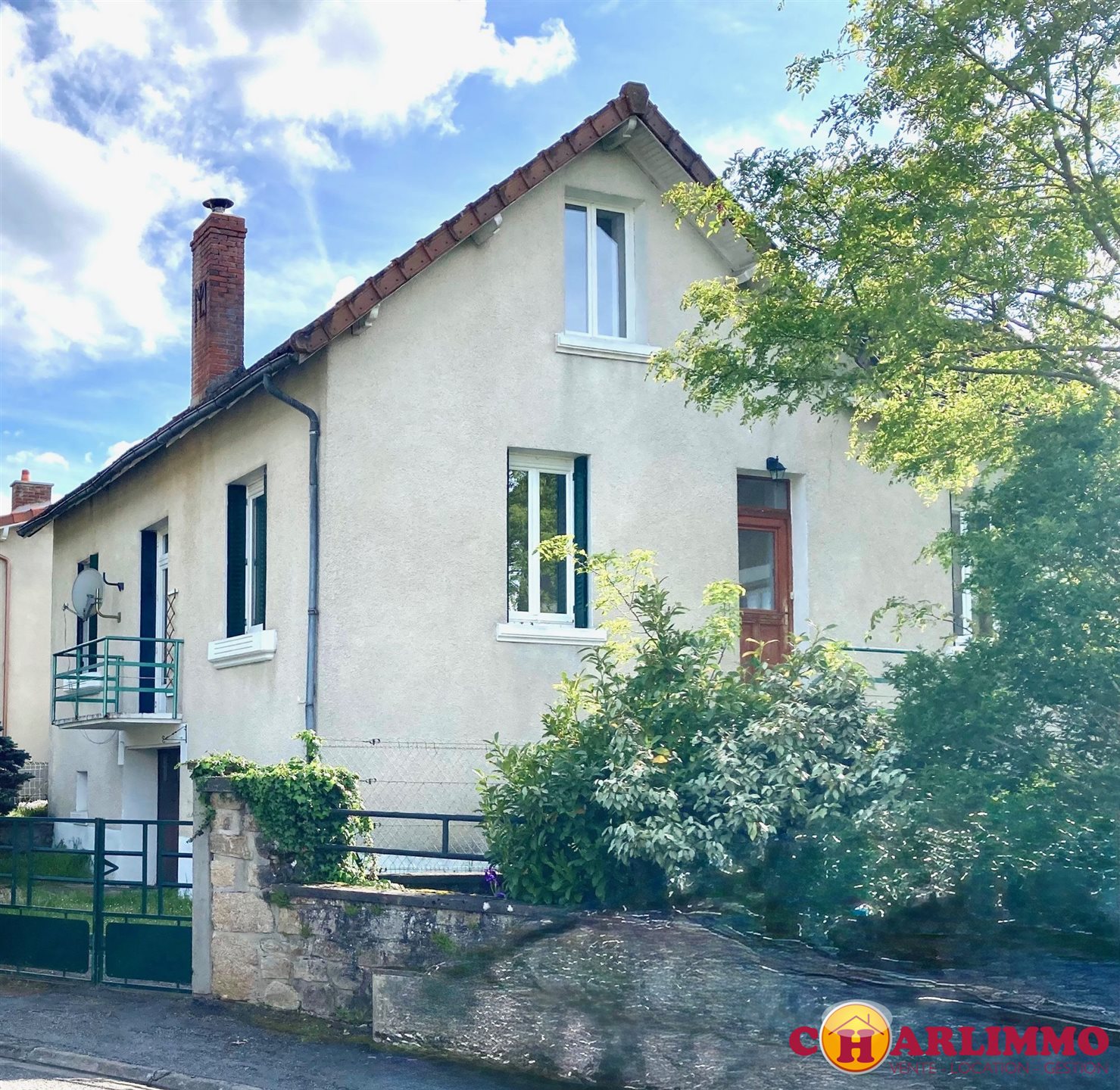 Maison à louer, 95m², Cognac-la-Forêt