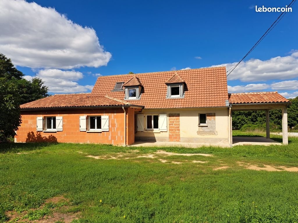 Maison à vendre, 120m², Gourdon