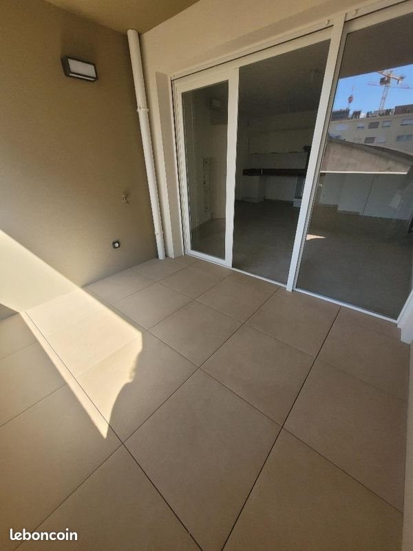 Appartement à louer, 43m², Béziers