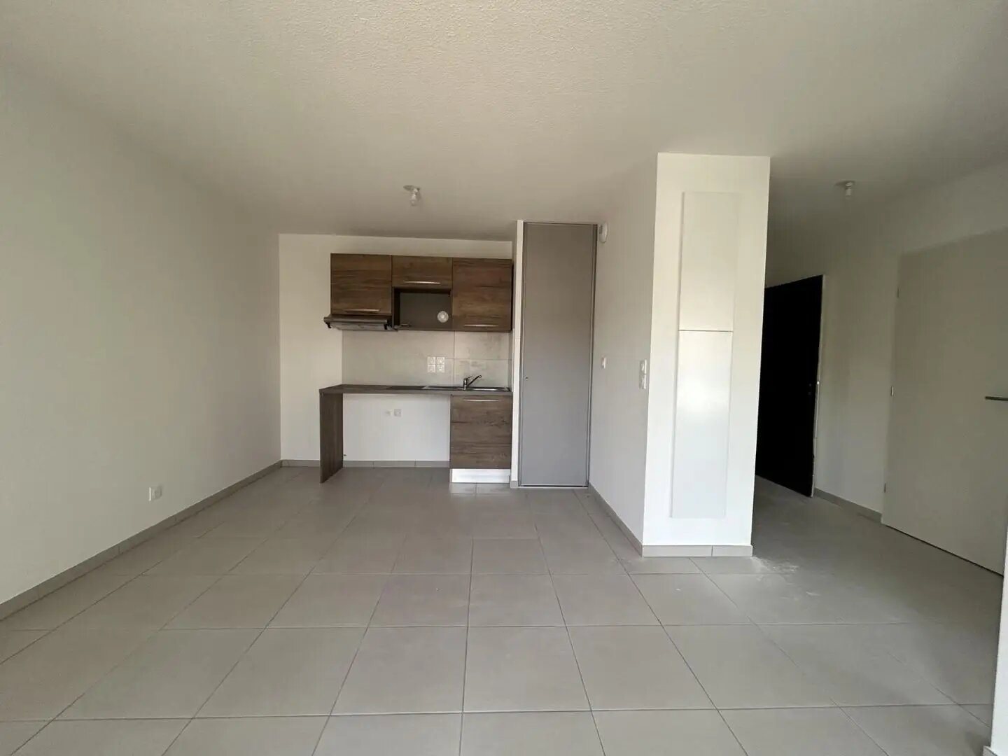 Appartement à louer, 42m², Béziers