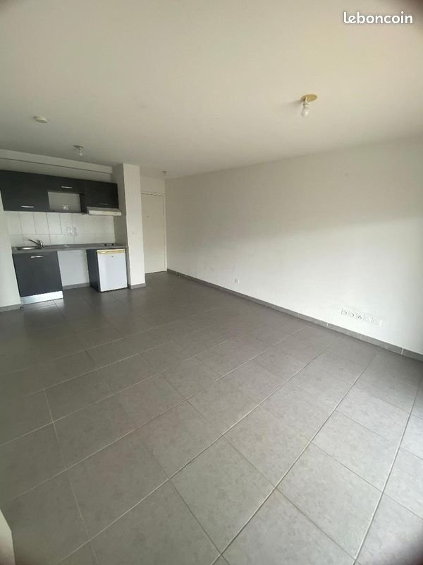 Appartement à louer, 39m², Béziers