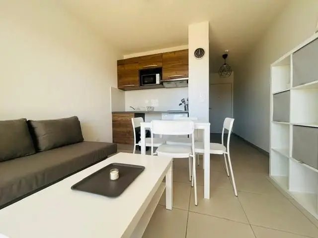 Appartement à louer, 23m², Béziers