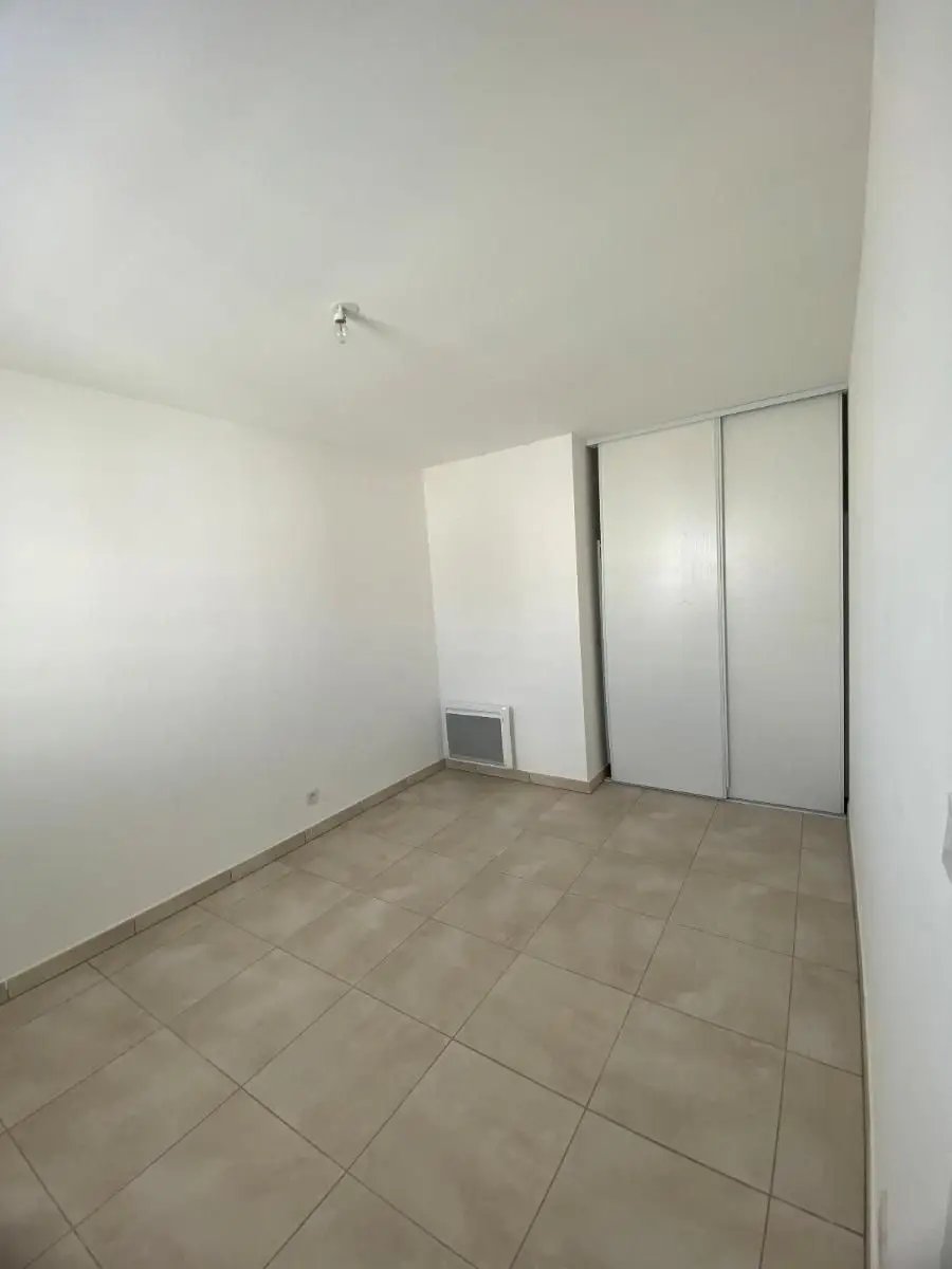 Appartement à louer, 57m², Béziers