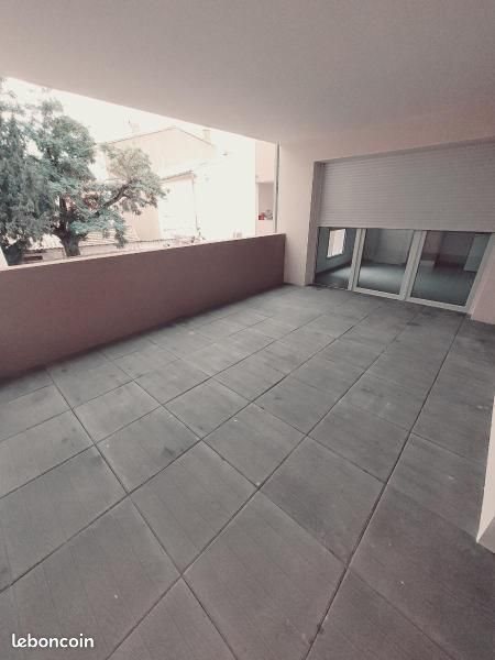 Appartement à louer, 41m², Vias