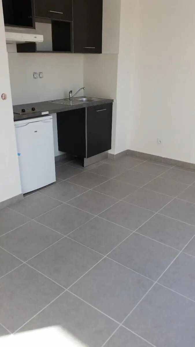 Appartement à louer, 23m², Béziers