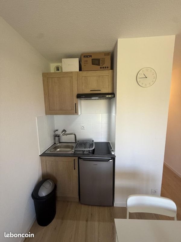 Appartement à louer, 19m², Béziers